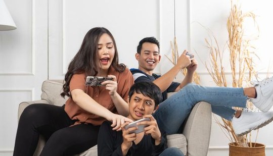 tứ sắc MB66
